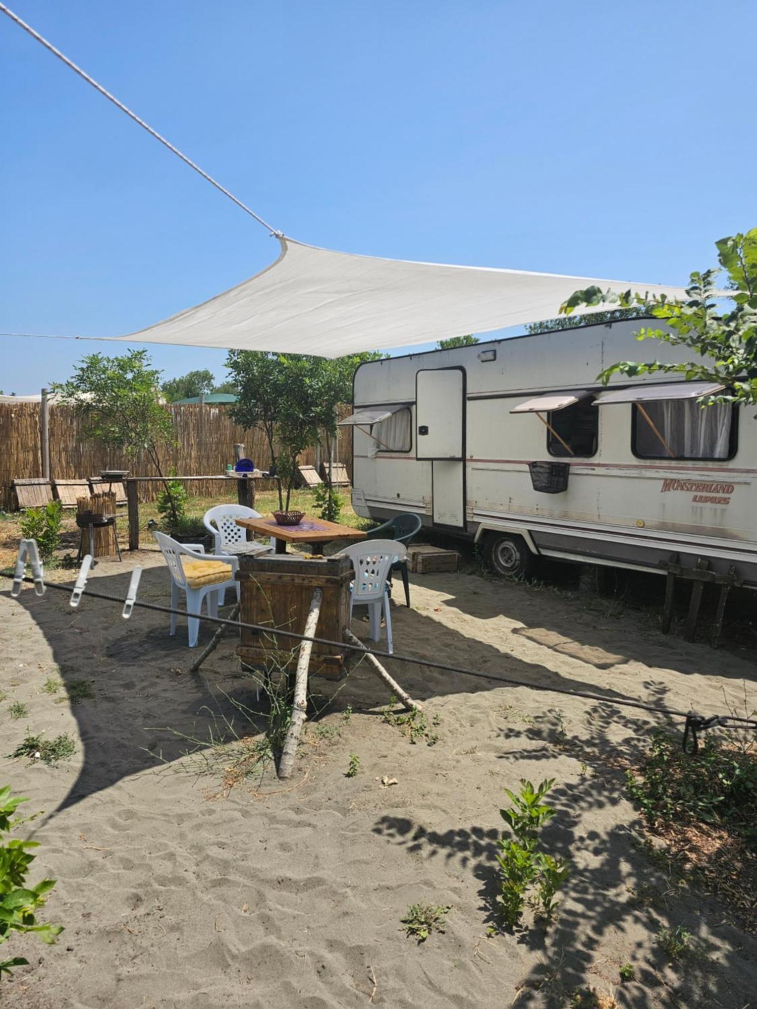 Beachfront Caravans Černomorec Exteriér fotografie