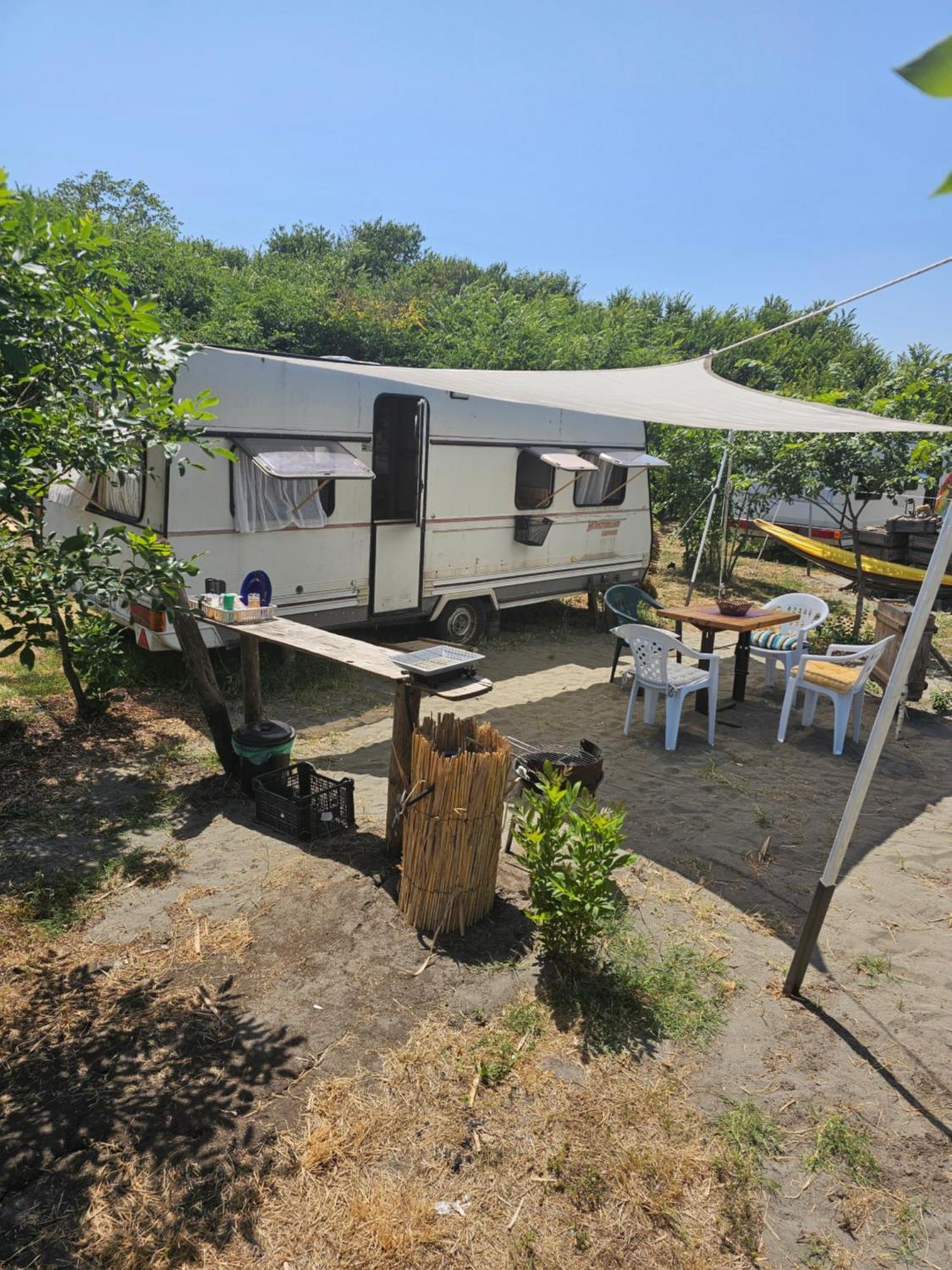 Beachfront Caravans Černomorec Exteriér fotografie