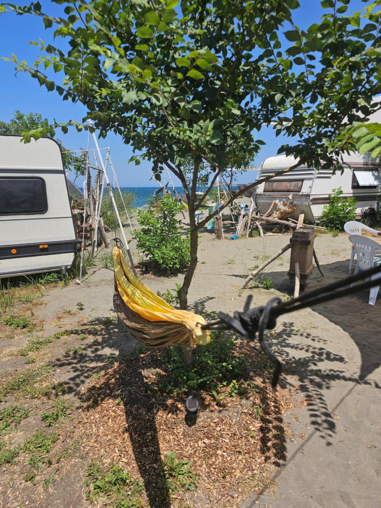 Beachfront Caravans Černomorec Exteriér fotografie