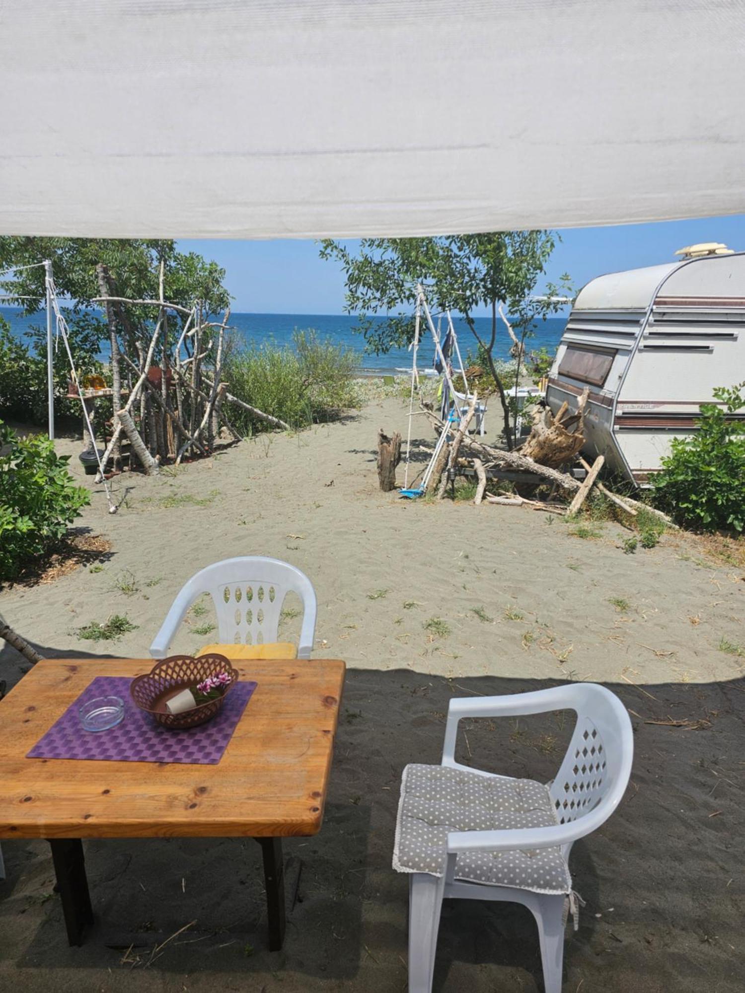 Beachfront Caravans Černomorec Exteriér fotografie
