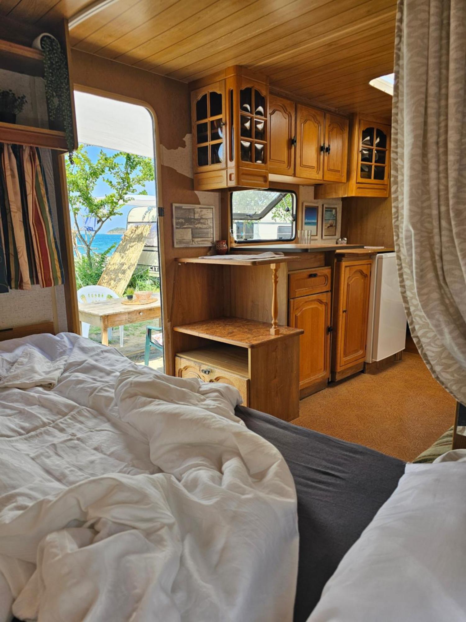 Beachfront Caravans Černomorec Exteriér fotografie
